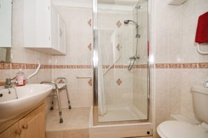 SHOWER ROOM- click for photo gallery